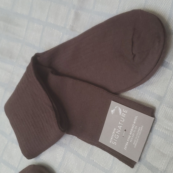 Nordstrom Signature Extra Fine Merino Wool Socks Reg. Size 7.5-12.5 Men's - Picture 2 of 5